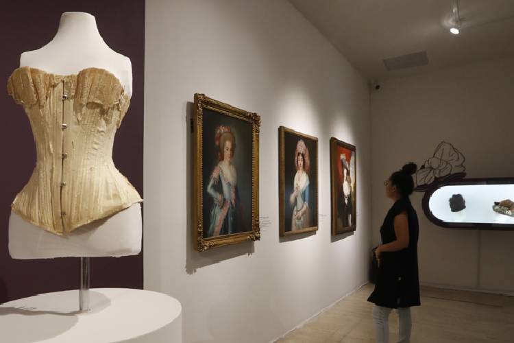 La muestra ‘Representaciones femeninas en transformación’ en el Museo Nacional de San Carlos de la Ciudad de México (Foto: Agencia EFE)